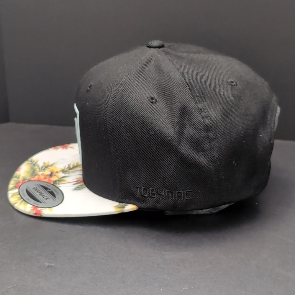 Toby Mac,Yupoong The Classic Men's Black/Floral Snapback Flat Bill Hat. - Picture 4 of 9